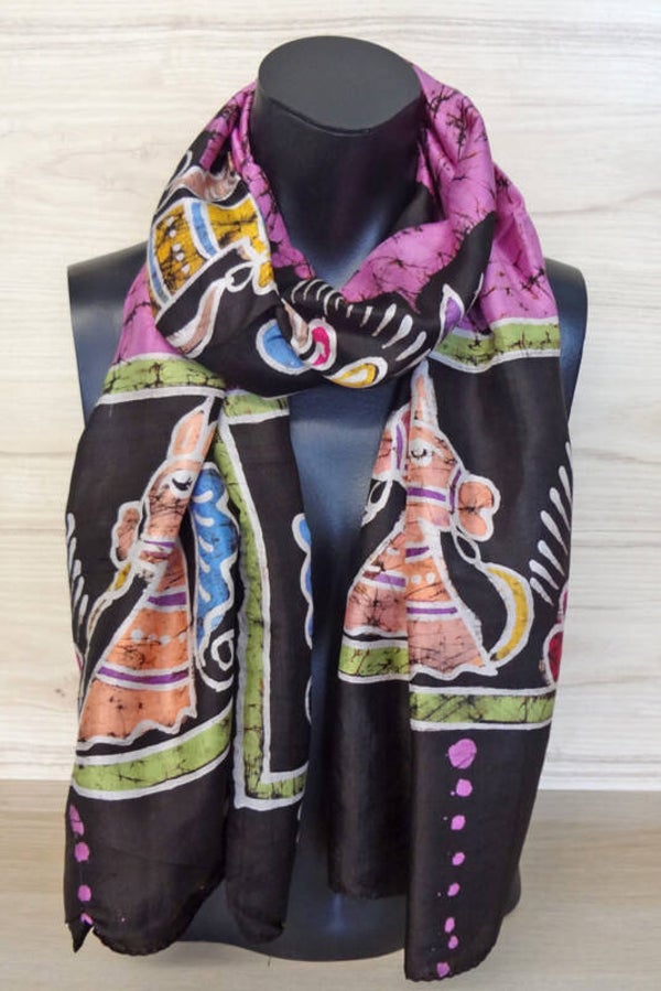 zijden sjaal zwart gebatikt