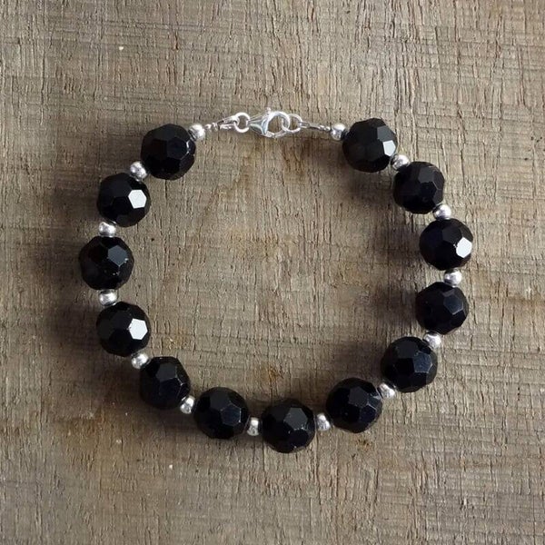 onyx facet kralen en zilveren kraaltjes