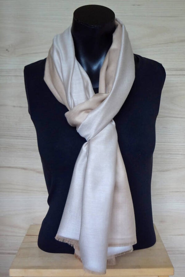 sjaal ecru lichtbruin