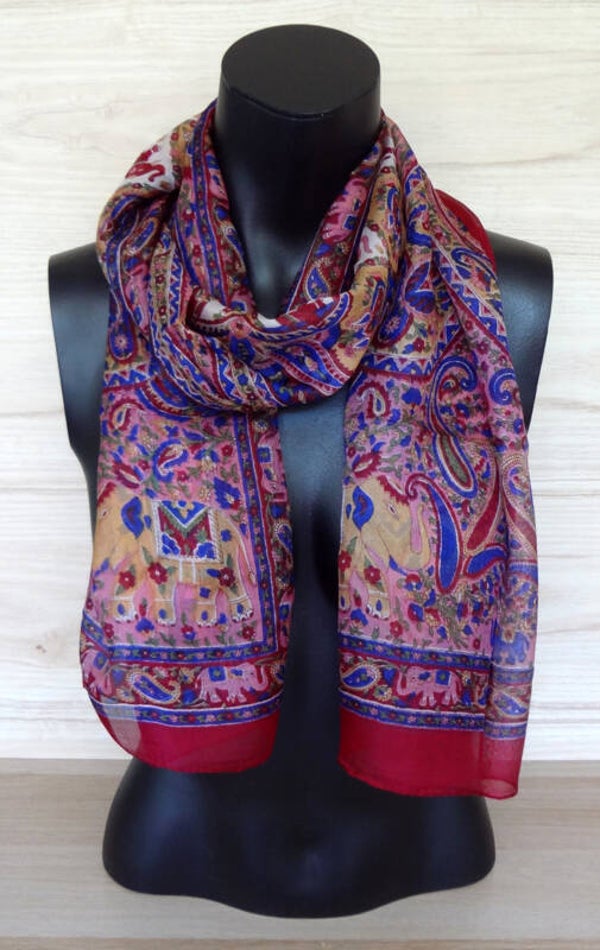 zijden sjaal wijnrood met olifantjes