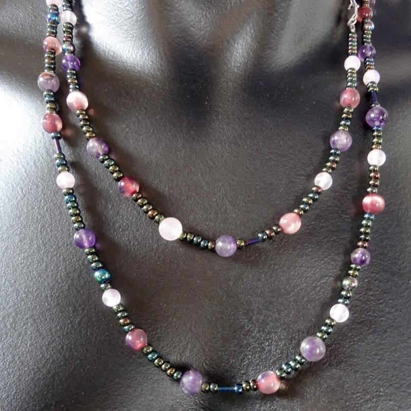 Edelsteen en metallic kraaltjes