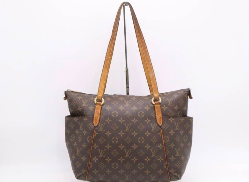 LV Totally mm 795,-