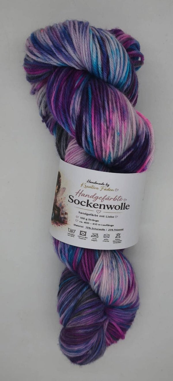 Handgefärbte Merino- Sockenwolle 4/26