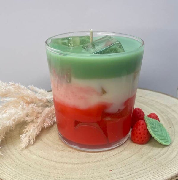 Strawberry Matcha Latte Kerze