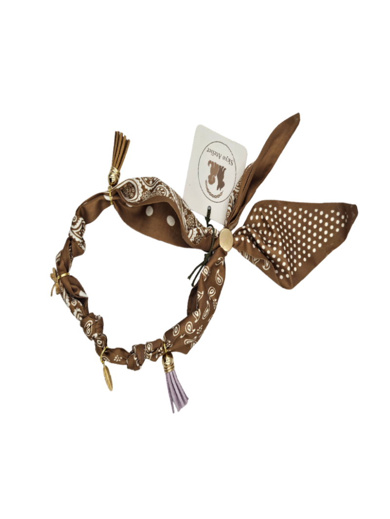 BROWN Novi Sjaaltje van Skyo Atelier