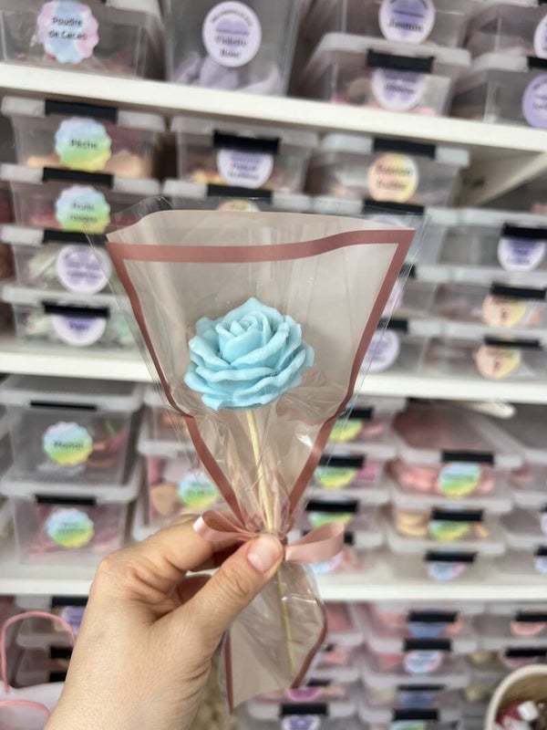 Petite rose couleur bleue - Adoucissant