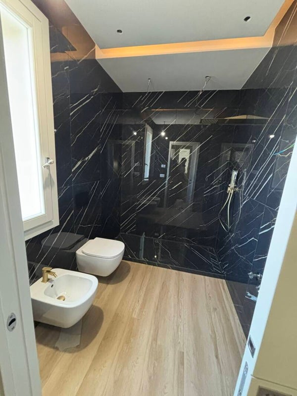 RIFACIMENTO BAGNO COMPLETO