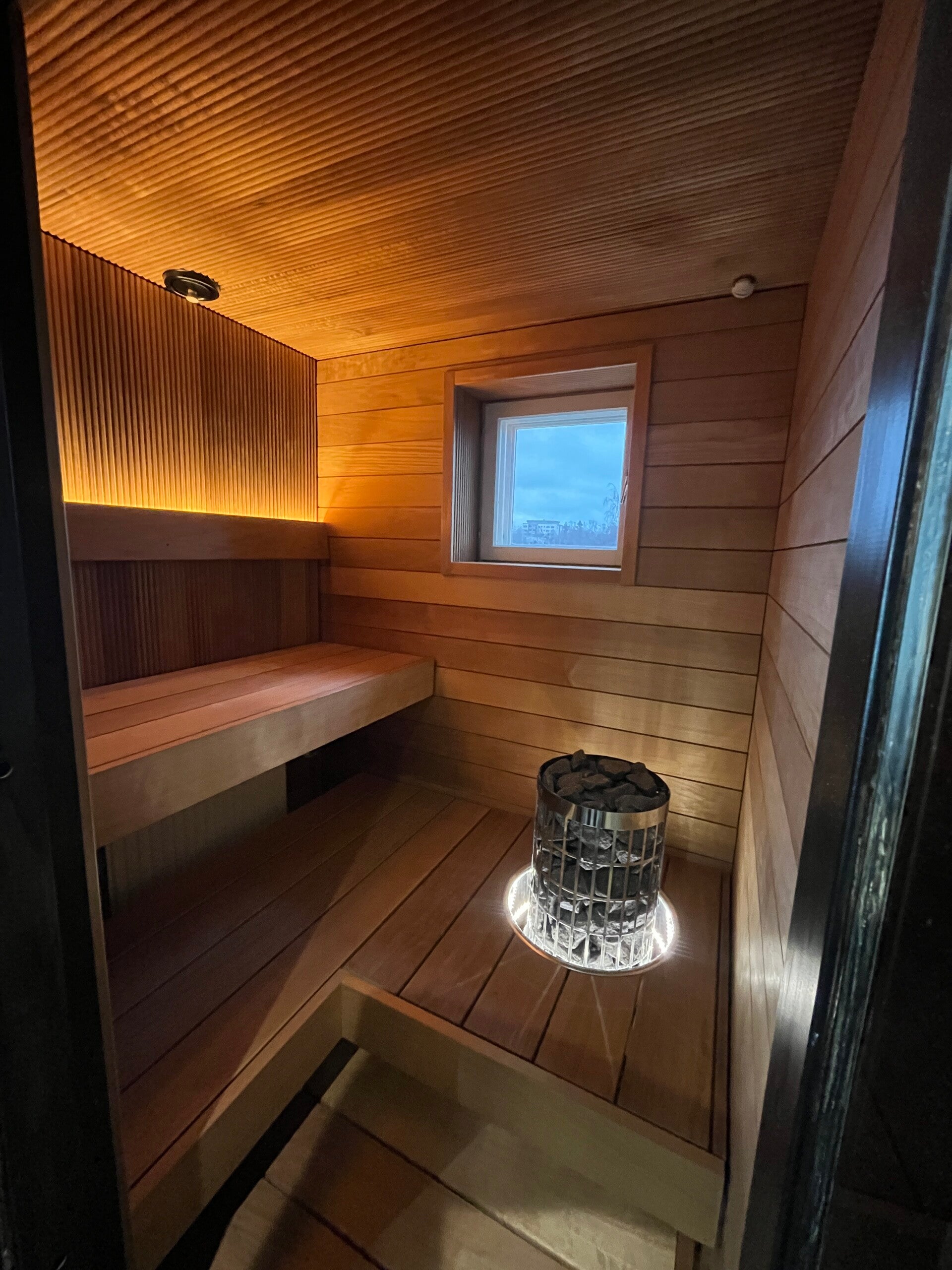 Uusi terassi rakenteilla – ulkotilaratkaisut Pirkanmaalla, Homma Solutions