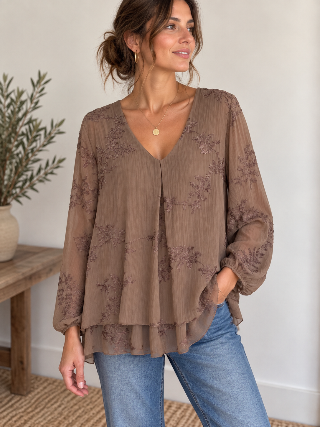 blouse marron brodée