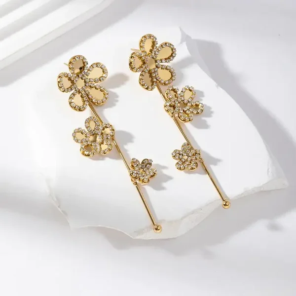 Strassy Flower Oorbellen Goud