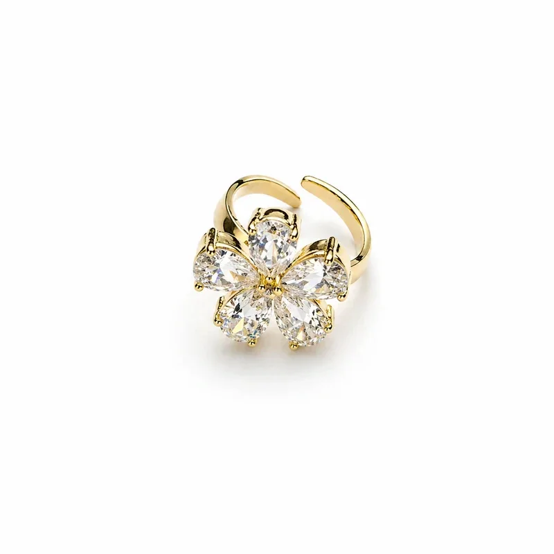 Strassy Flower Ring