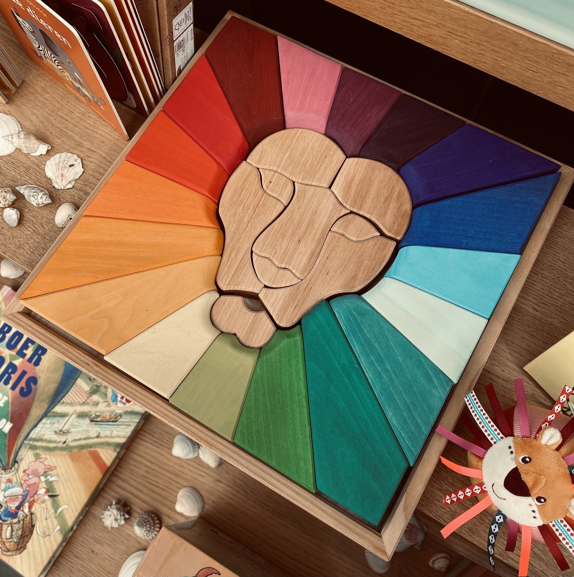 Grimm's | bouwset en puzzel regenboog leeuw