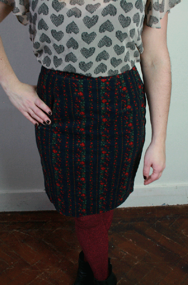 1101 Vintage 70's rok- XS