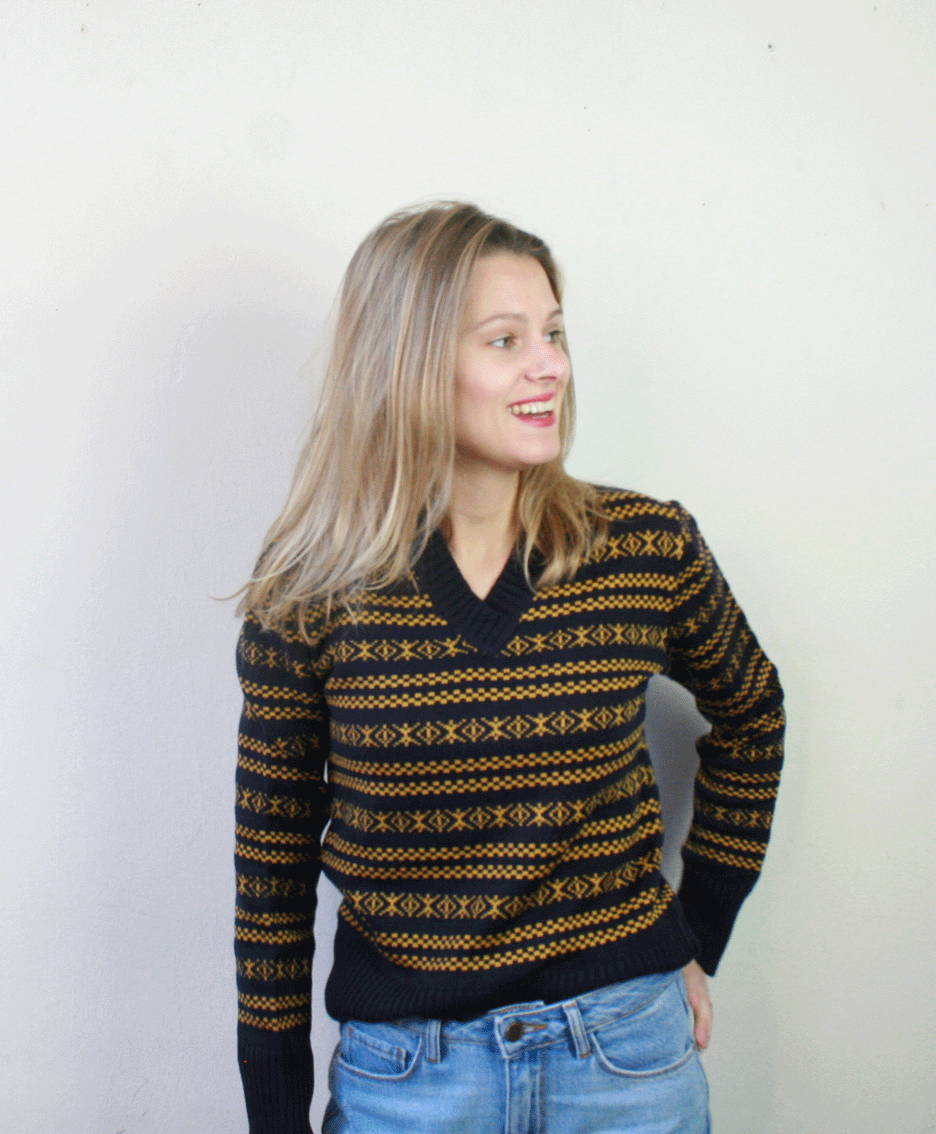 7011 Vintage trui - S