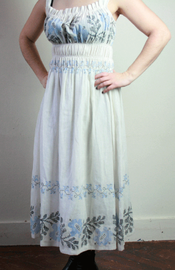 1124 Vintage 70's Dress - M