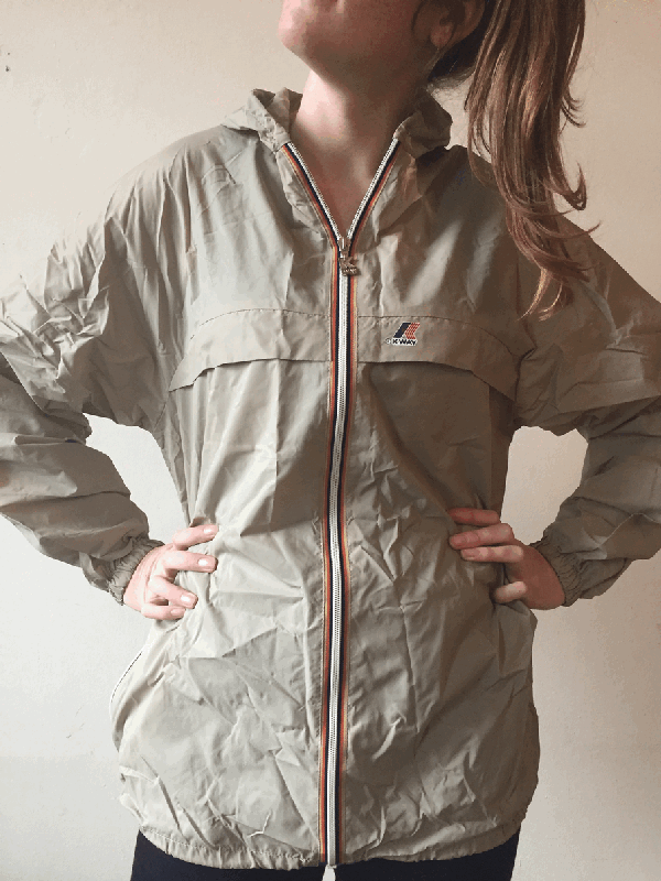 8016 K-Way Wind/ Hike jacket - L/XL