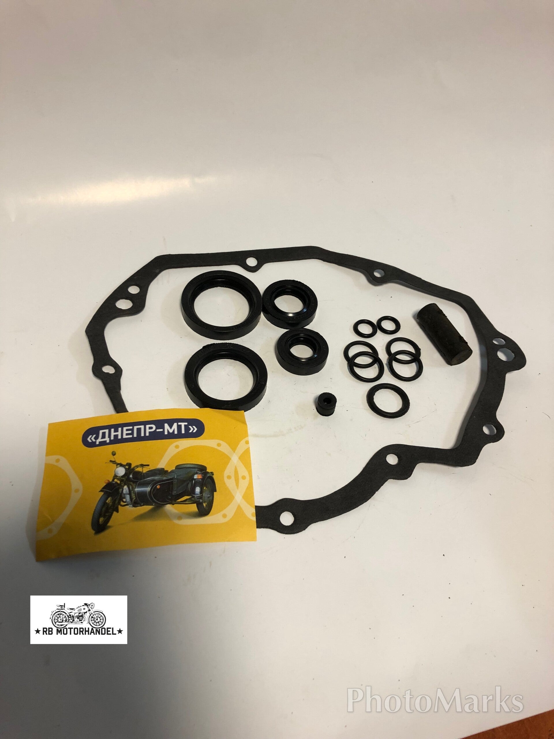 Pakking en keerringset versnellingsbak Dnepr MT