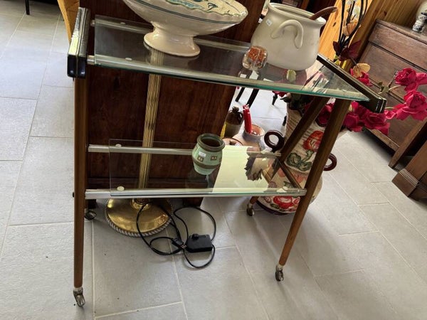 TAVOLINO DA TELEVISIONE