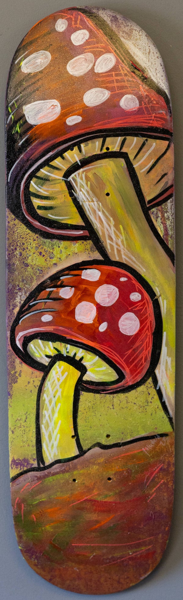 large musroom skateboard