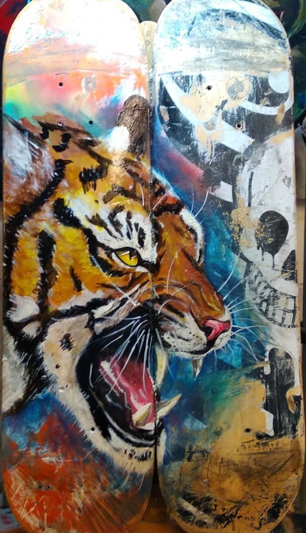 (SB001) Skateboard - (double) with Tiger