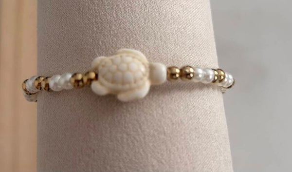 Bracelet perles & tortue