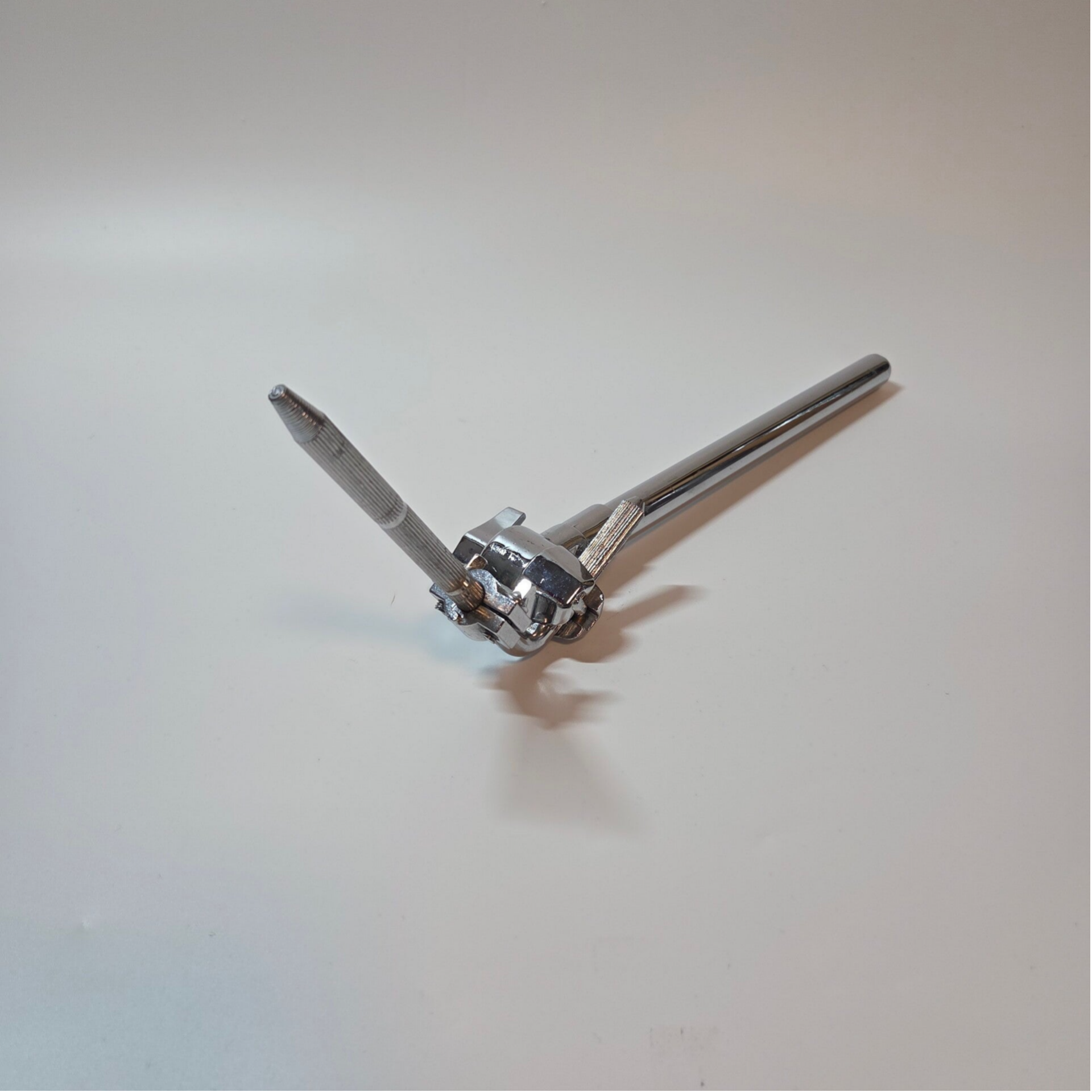 GEBRUIKT tomarm met L-rod 11 mm