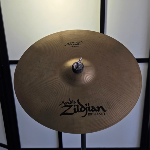 GEBRUIKT Zildjian A medium Brilliant crash 16"
