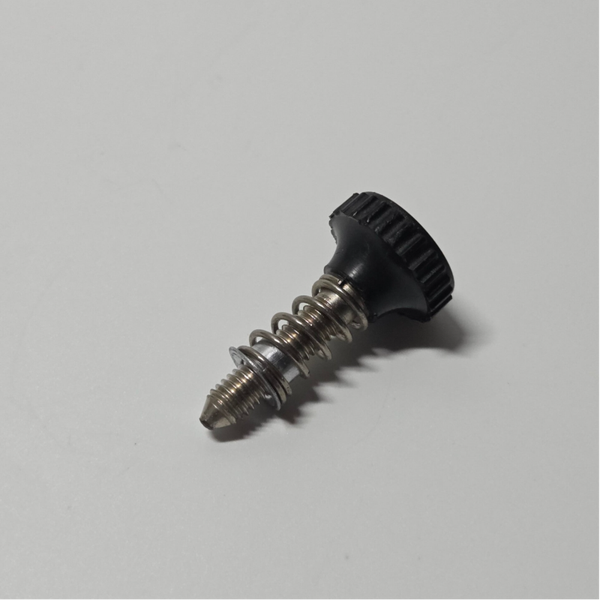 GEBRUIKT Sonoir spikes M6