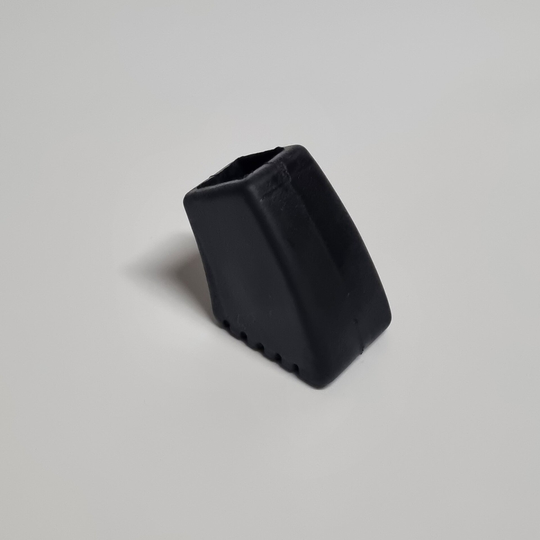 GEBRUIKT Tama rubber voet