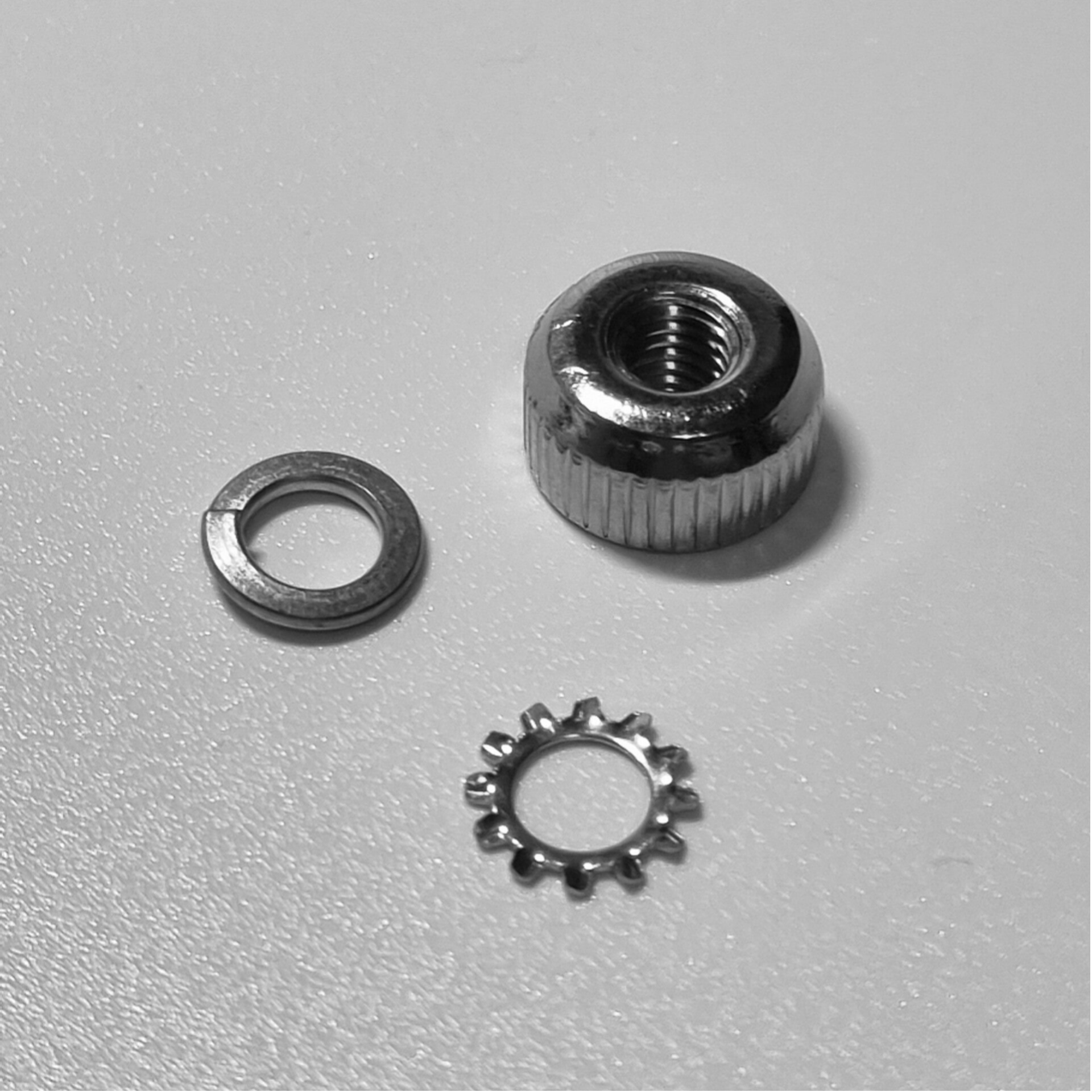 NIEUW M6 basspedaal veermoer M6