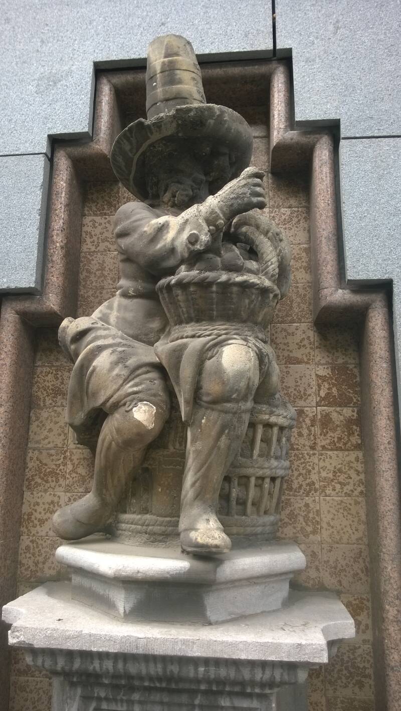 Teun de eierboer; Eiermarkt Antwerpen