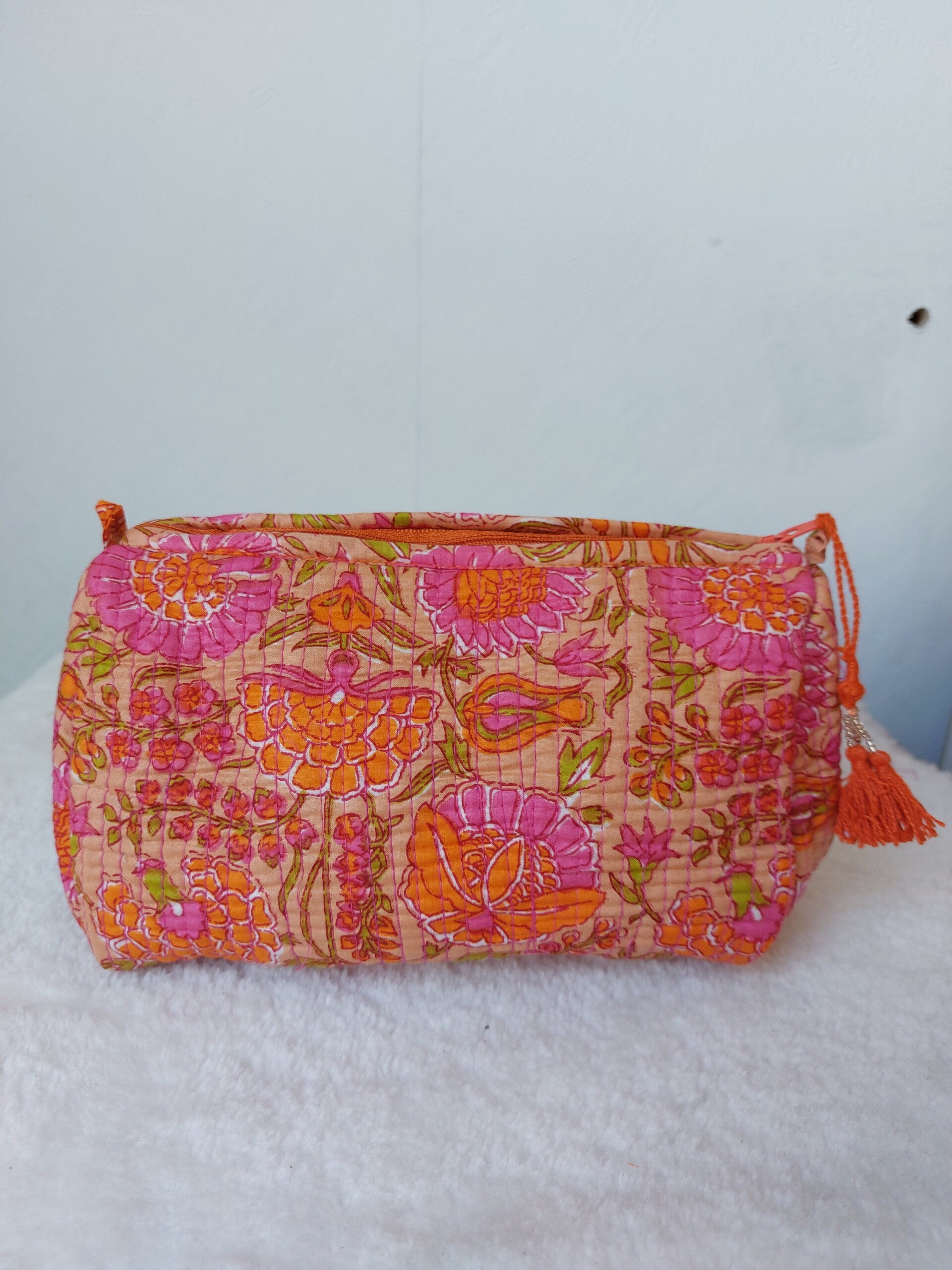 Flower ibiza ★ toilettas M