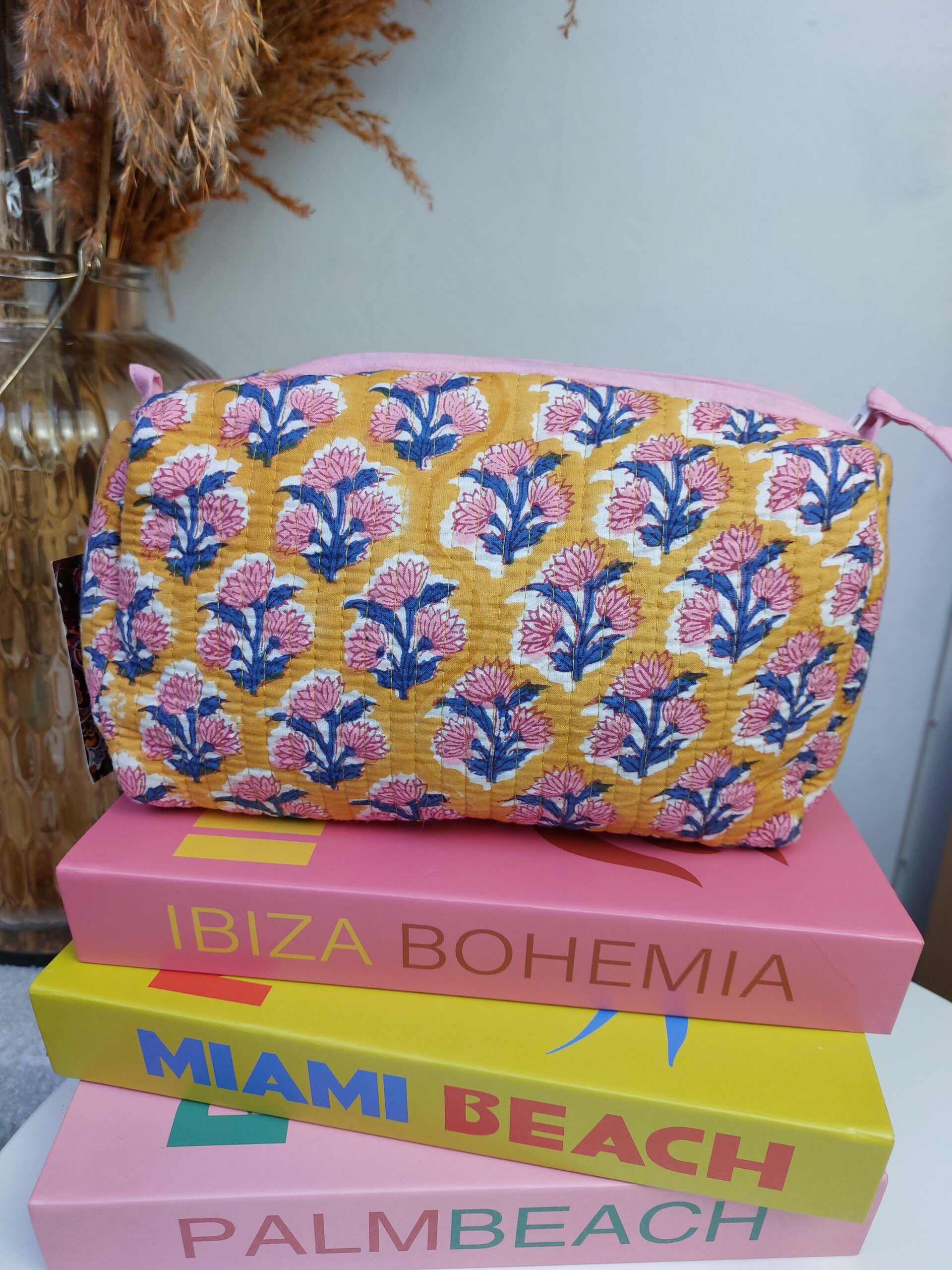 Summer geel ibiza ★ toilettas L