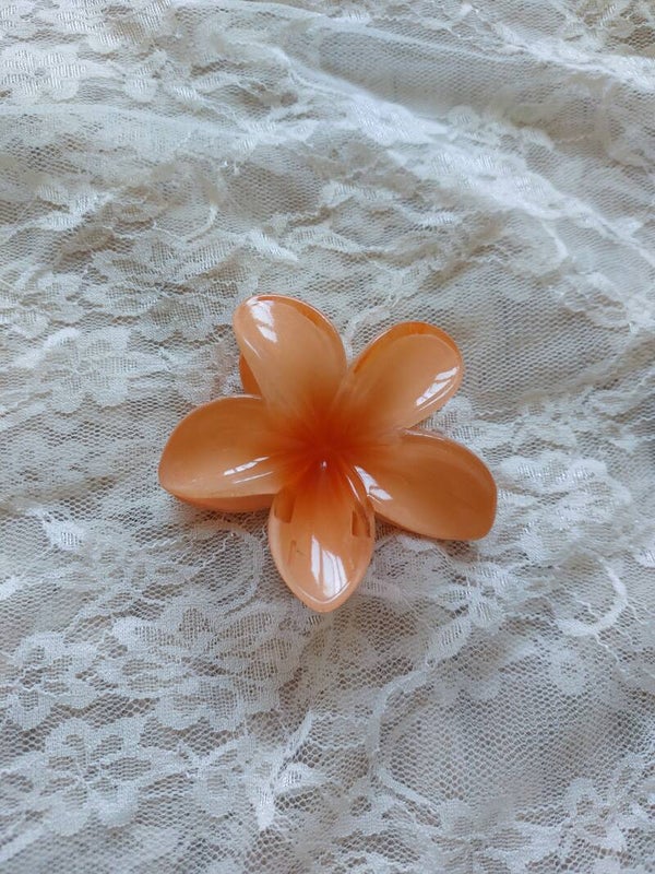 Flower ★ oranje haarklem