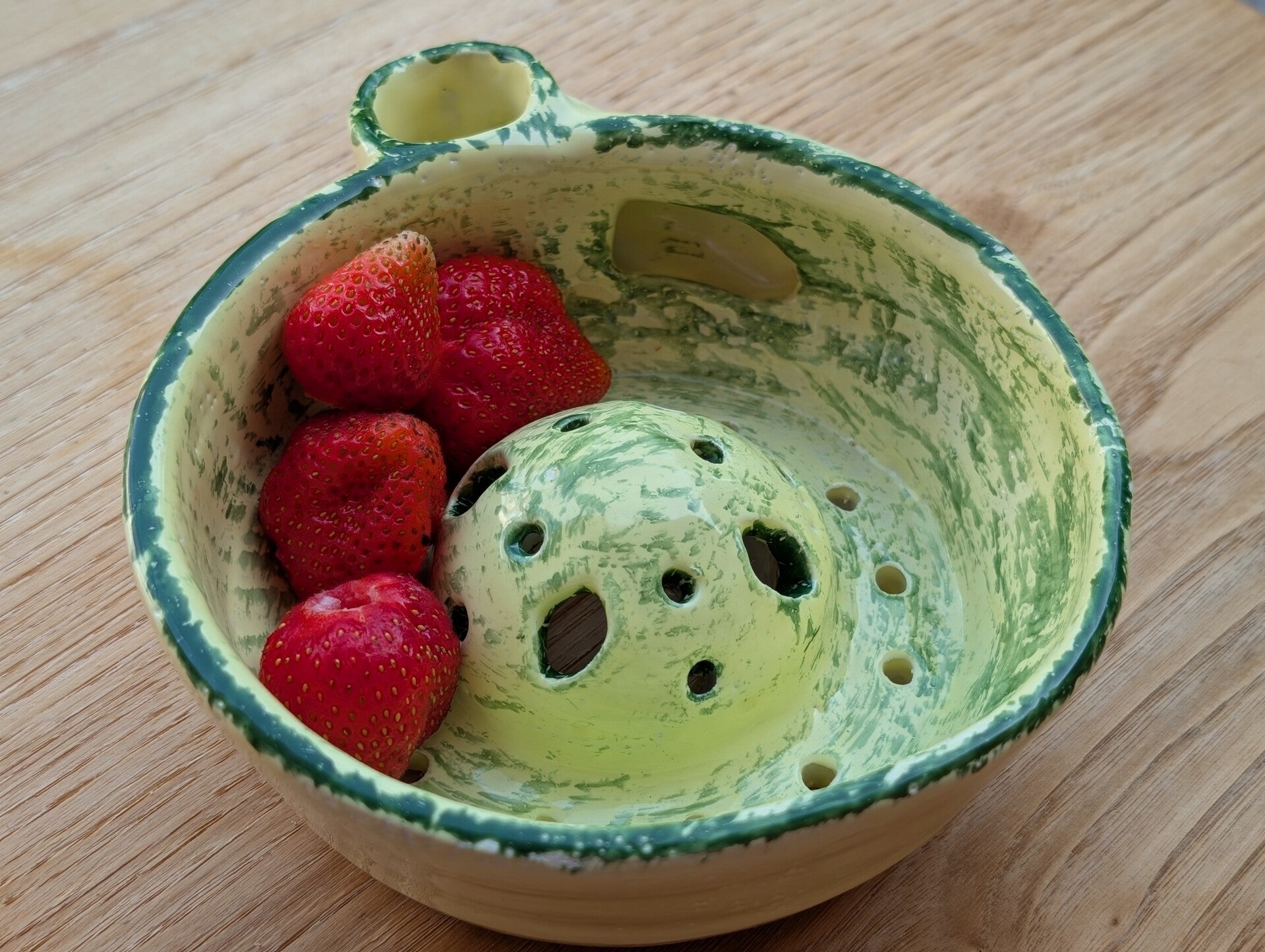Berry- Bowl