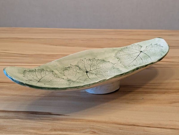Obstschale oval mit Blattmuster