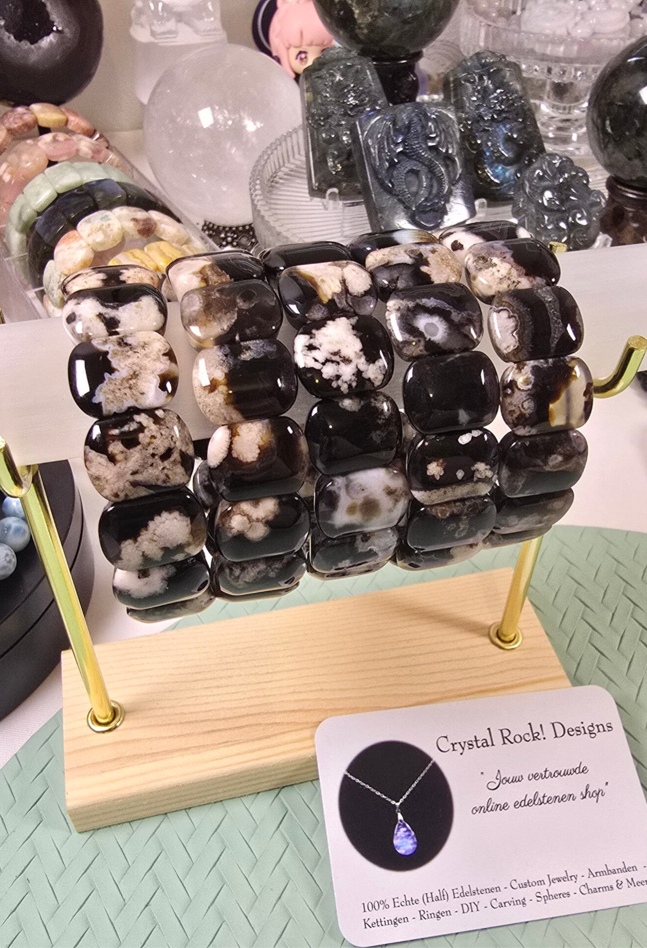 Zwarte Bloem Agaat/ Black Flower Agate Soft Bangle