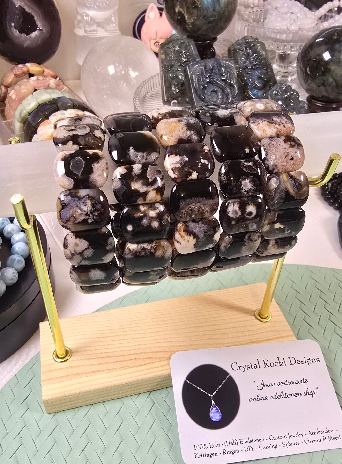 Zwarte Bloem Agaat/ Black Flower Agate Soft Bangle