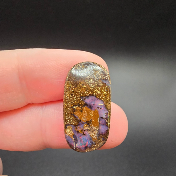 Australische Boulder Opaal Cabochon (D)