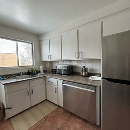 45cd82fd-edd0-4eef-ba79-621e9c3c0965-standard.jpg
