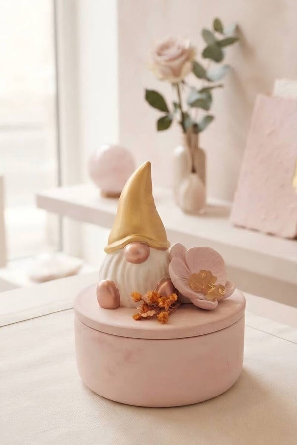 Decoratiebox “Gouden Kabouter”