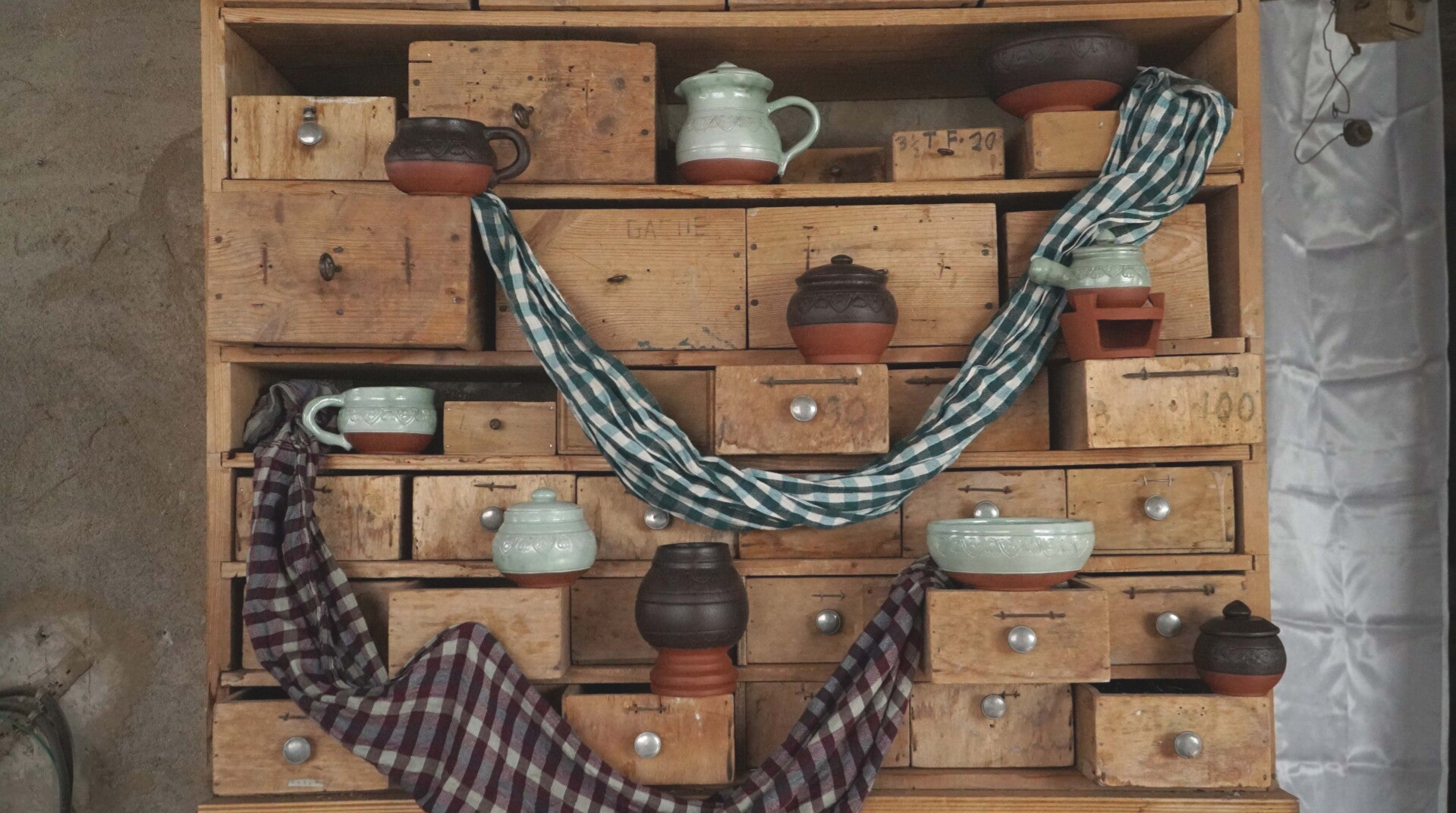 La collection de céramique inspirée du Cambodge de Au grès du monde