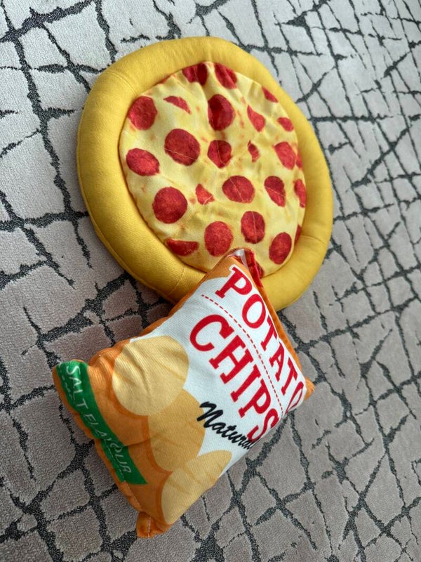 PIZZA & CRISPS TOY SET
