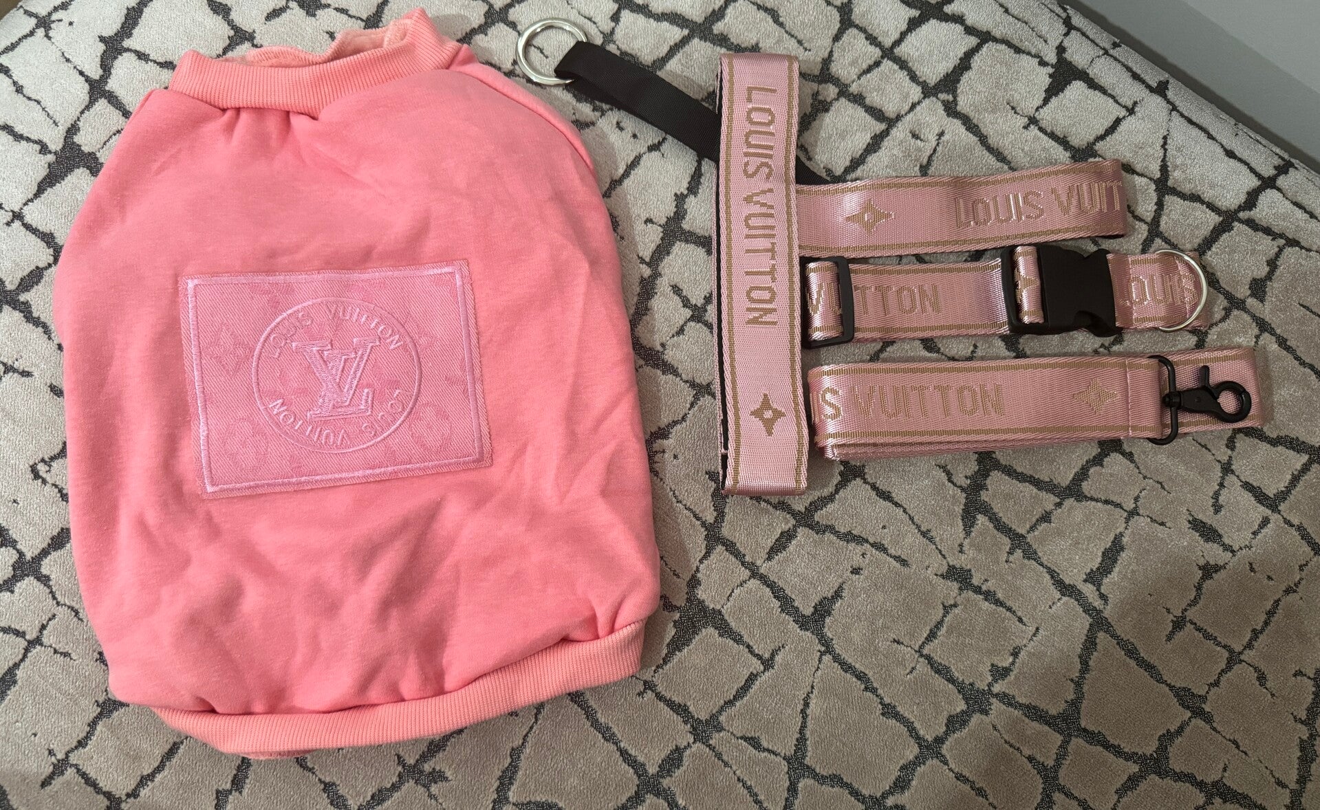 CHEWY VUITTON BUNDLE