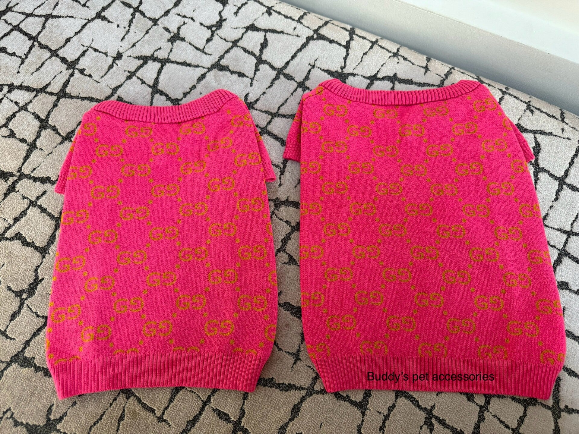 PINK POOCHI  SWEATER