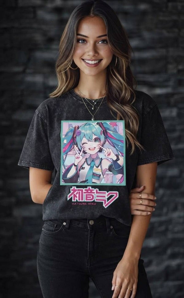 Hatsune Miku Peace‑Pose Graphic Te