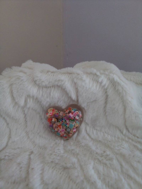 A clear candy 🍭🍬 Resin love heart