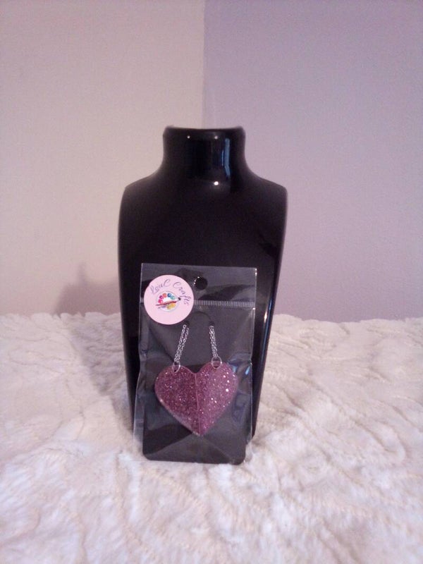 Resin two piece heart necklace