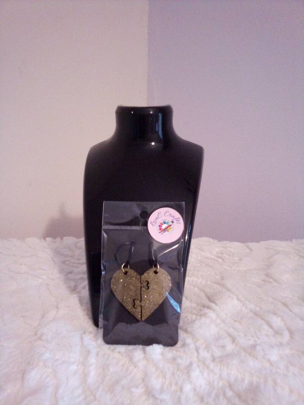 Resin two piece heart necklace