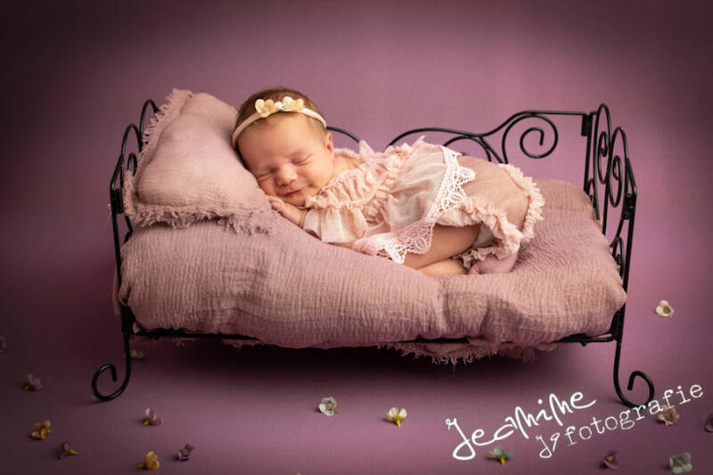 Newborn  newbornfotografie fotografie baby newbornshoot tennis fotograaf baby